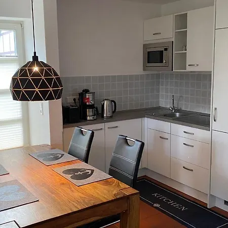 Rugana Insel Rügen Fewos Vogelgesang * Dranske