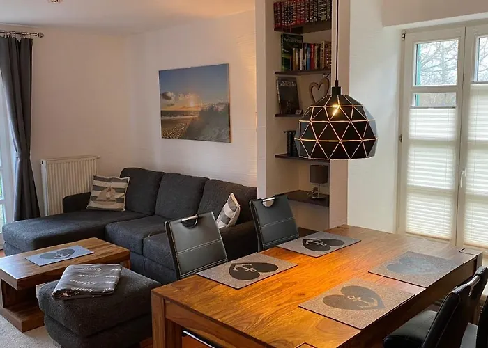 Rugana Insel Ruegen Fewos Vogelgesang *